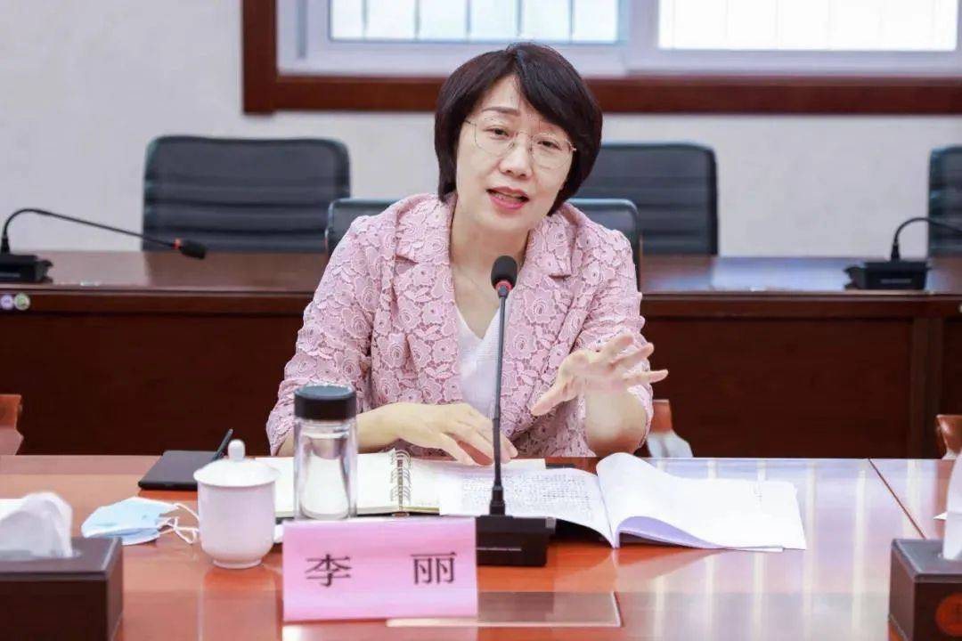 世界杯皇冠信用网会员注册_70后“女部长”李丽任上被查！收受28人礼品礼金世界杯皇冠信用网会员注册，已被开除党籍公职