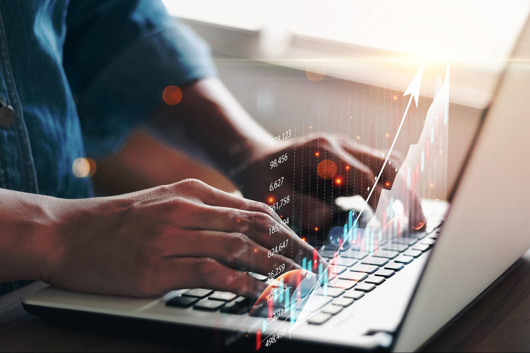 利物浦足球_A股突发！1300亿市值芯片巨头利物浦足球，明起停牌