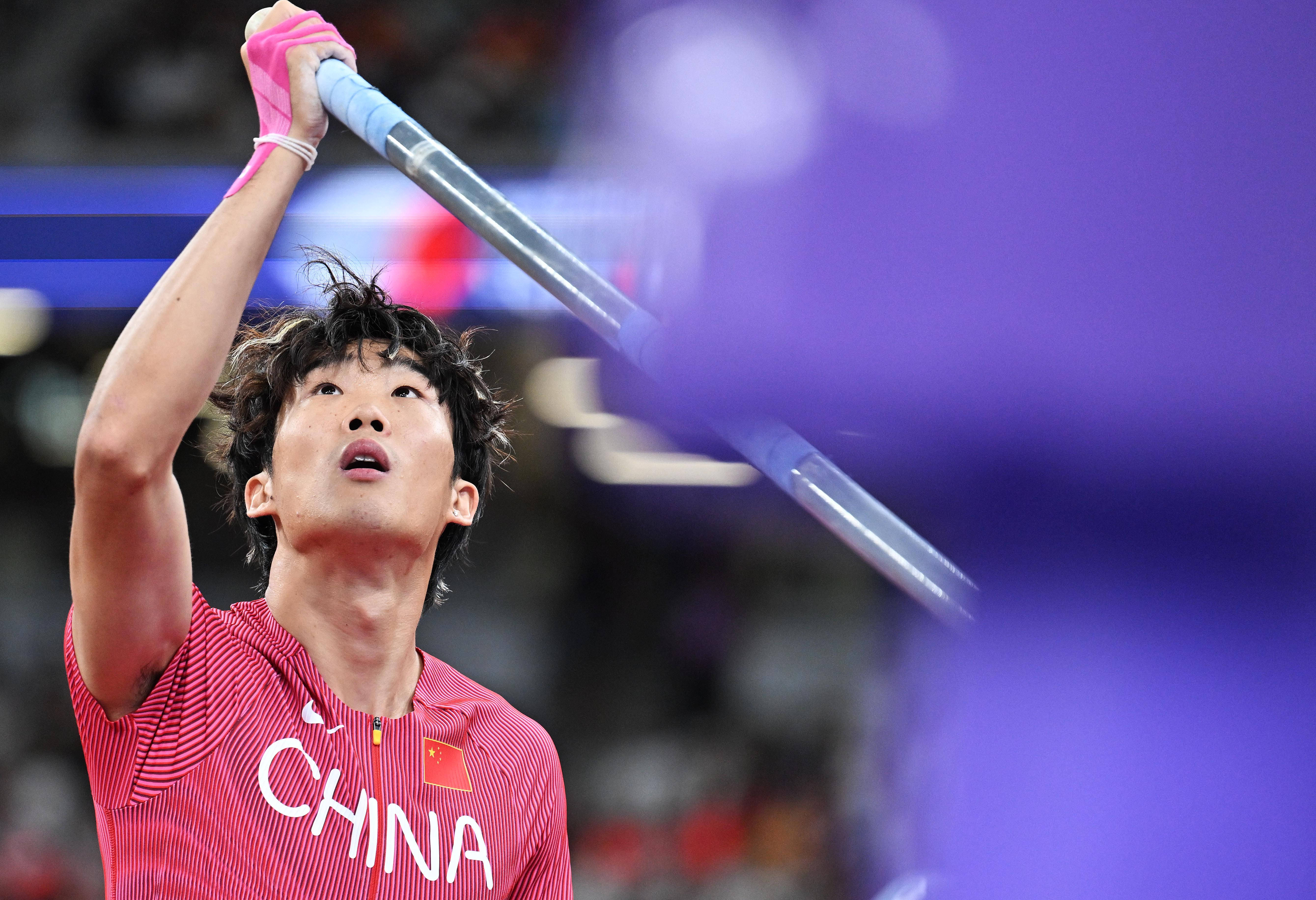 篮球的全场比分有包括加时赛吗篮球的全场比分有包括加时赛吗？？_（田径世锦赛）男子撑杆跳高资格赛赛况