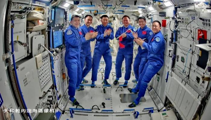 伯明翰 vs 米尔浜尔
_疑似遭空间微小碎片撞击伯明翰 vs 米尔浜尔
,神舟二十号返回任务将推迟进行