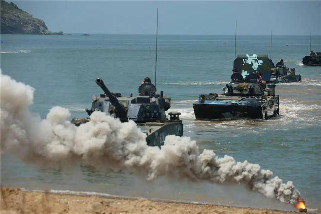 皇冠体育官网_美国国会发出警告皇冠体育官网，解放军收台用不了太久