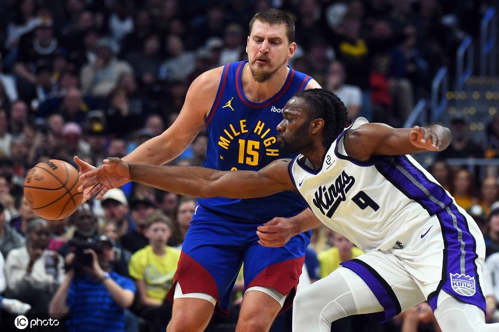 皇冠信用平台出租出售
_威少21+6+11约基奇空砍44+13+7 国王胜掘金