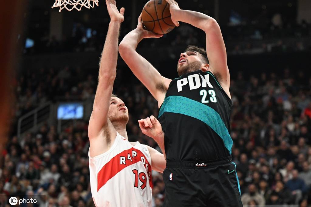 奥兰多魔术 vs 芝加哥公牛
_不让上场也不下放G联赛 杨瀚森被逼入最痛苦境地奥兰多魔术 vs 芝加哥公牛
?