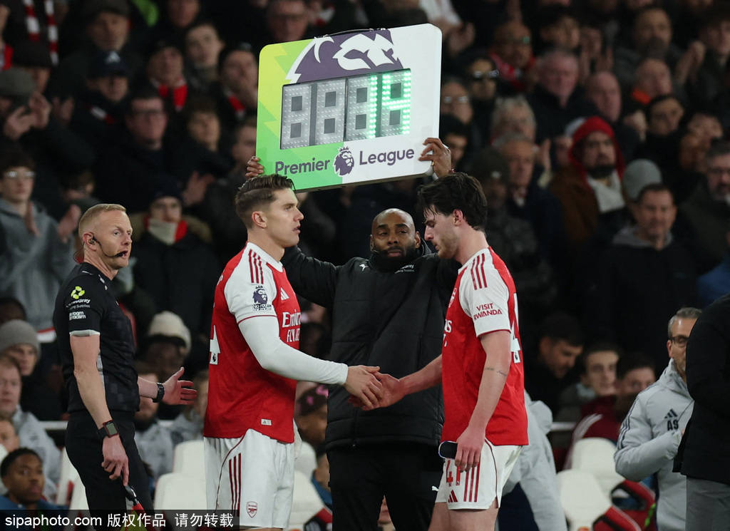 皇冠信用网会员开户
_英超-梅里诺传射萨卡破门 赖斯伤退阿森纳2-0小蜜蜂5分领跑