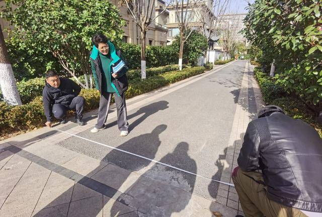 C罗确认2026世界杯后退役
_自家别墅门口咋不能停车了?青岛一小区实施管理新规C罗确认2026世界杯后退役
,物业称消防通道严禁占用