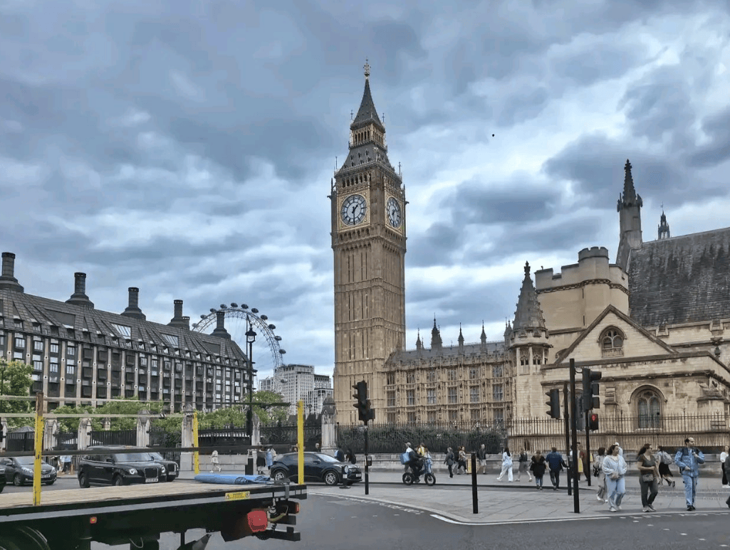 怎么申请皇冠信用網代理
_两件事得罪中国怎么申请皇冠信用網代理
，英国首相下个月访华梦碎，中方已确认将其拒之门外