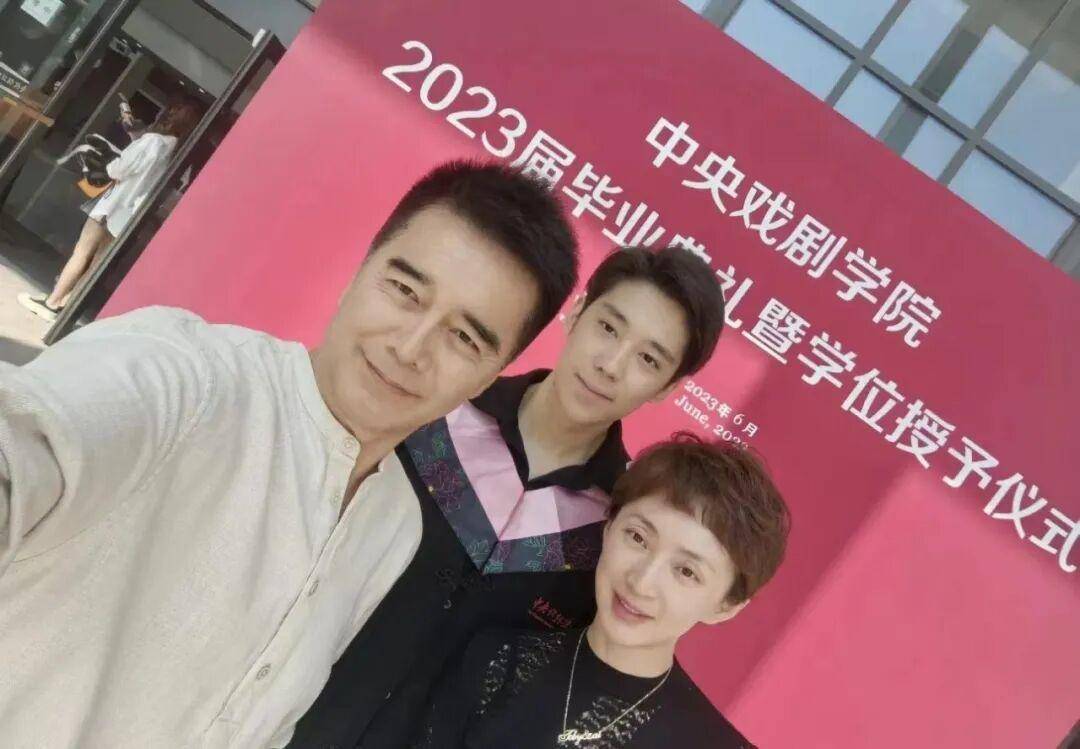 皇冠信用網出租
_何晴去世：一代美人离去皇冠信用網出租
，古今多少事，都付笑谈中