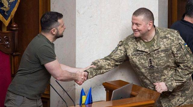 皇冠信用网会员账号
_乌军前总司令警告:一旦俄乌冲突结束皇冠信用网会员账号
,乌克兰还有一场内战要打