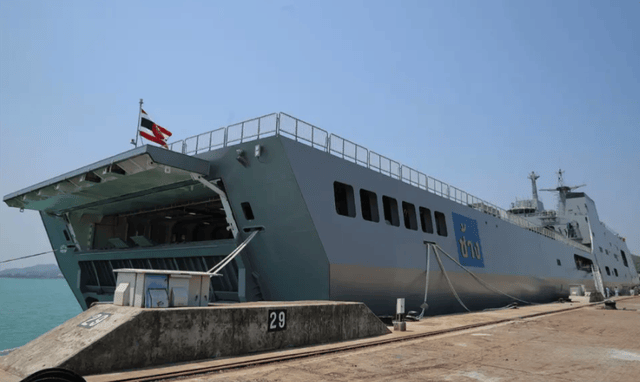 皇冠信用网会员申请_柬埔寨炸大坝阻泰军皇冠信用网会员申请，绵延73公里洪泛区，重演“花园口惨剧”？