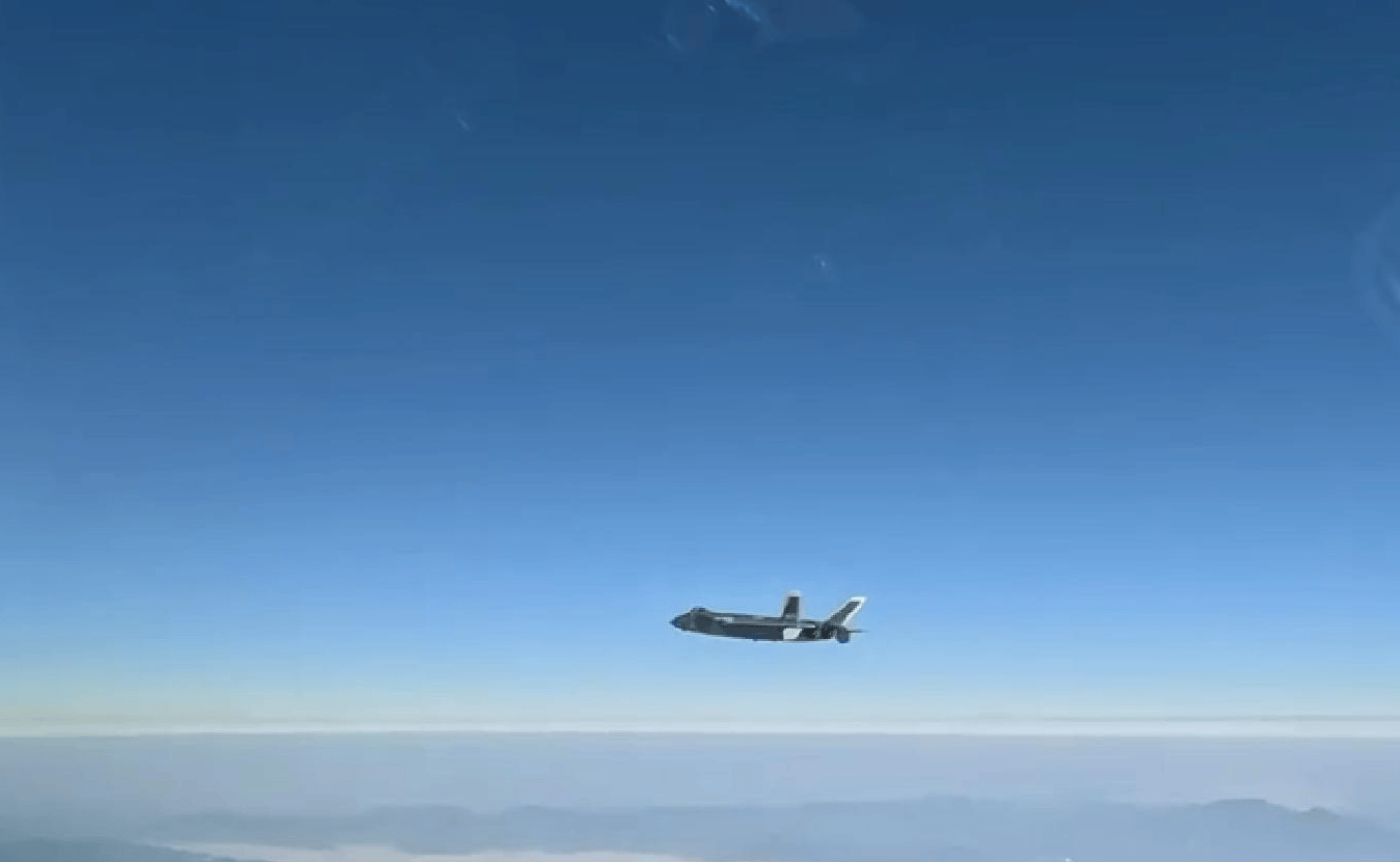 正版皇冠信用网代理_对峙升级正版皇冠信用网代理,台军公布F16V“锁定”歼16画面,距开火只剩一个按钮?