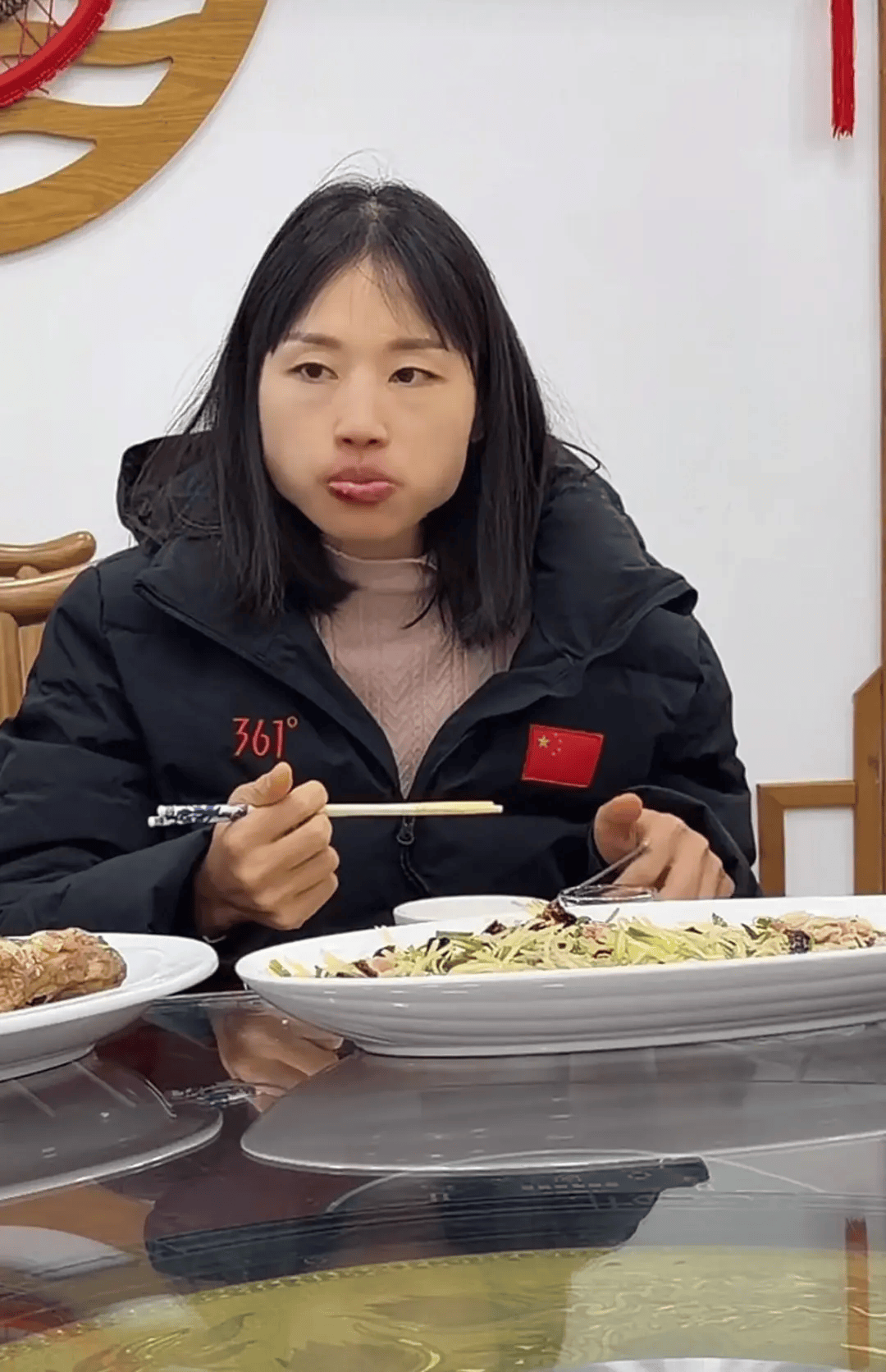 如何代理皇冠信用_张水华辞职前后:医院态度转变如何代理皇冠信用,丈夫现身直播