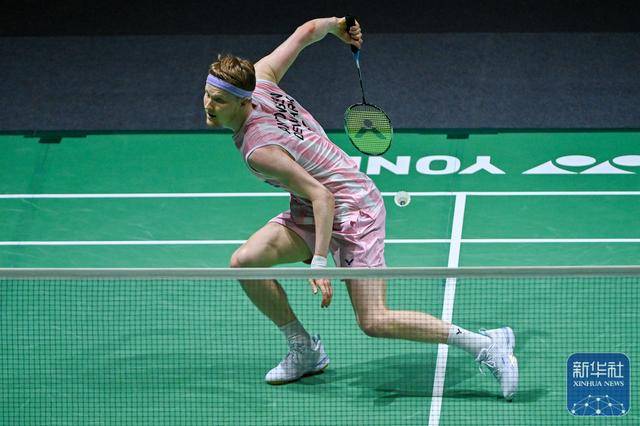 皇冠网
_羽毛球丨马来西亚公开赛:石宇奇晋级决赛