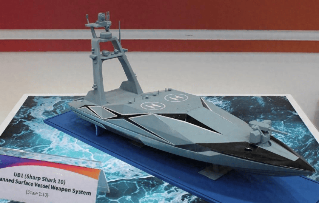 皇冠信用网登2_中国“微型小航母”亮相皇冠信用网登2,乌克兰媒发现不对劲:在做全面战争准备